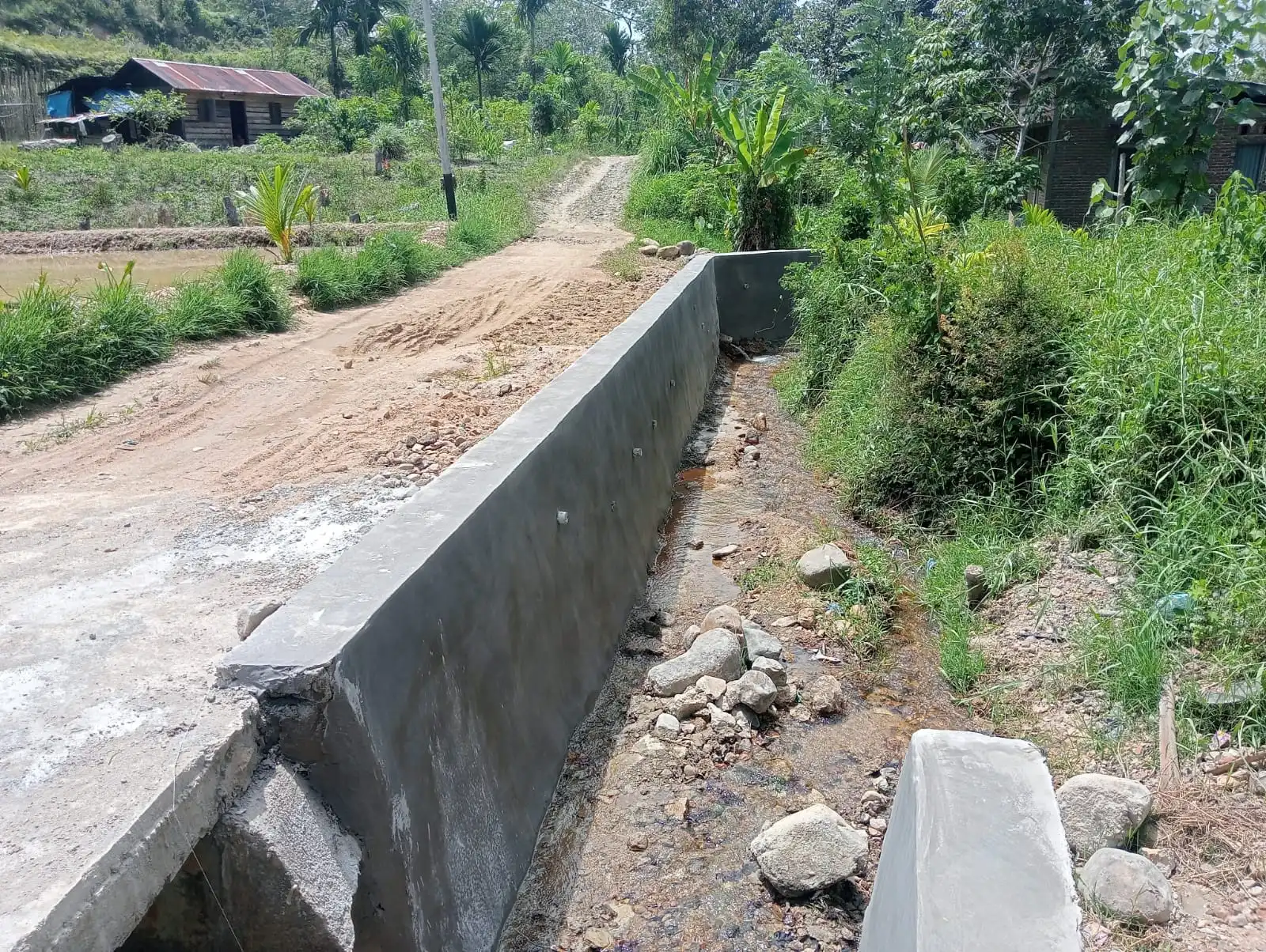 Pembangunan Parit Beton Desa Sigulang Terus Berjalan, Tingkatkan Sistem Drainase
